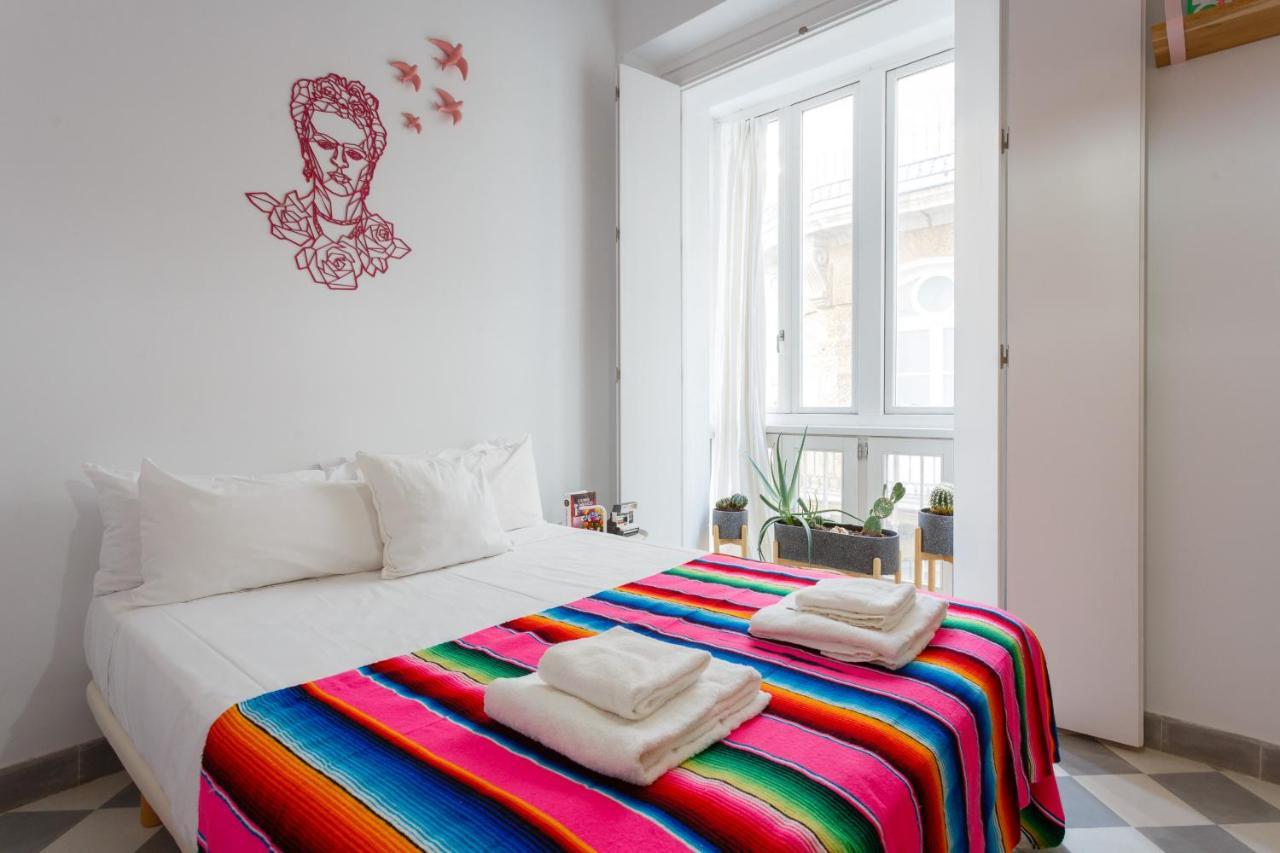 The Queen'S Designer Apartment By Cadiz4Rentals ภายนอก รูปภาพ